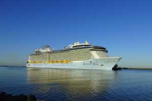 OVATION-of-the-SEAS-2016 (4)